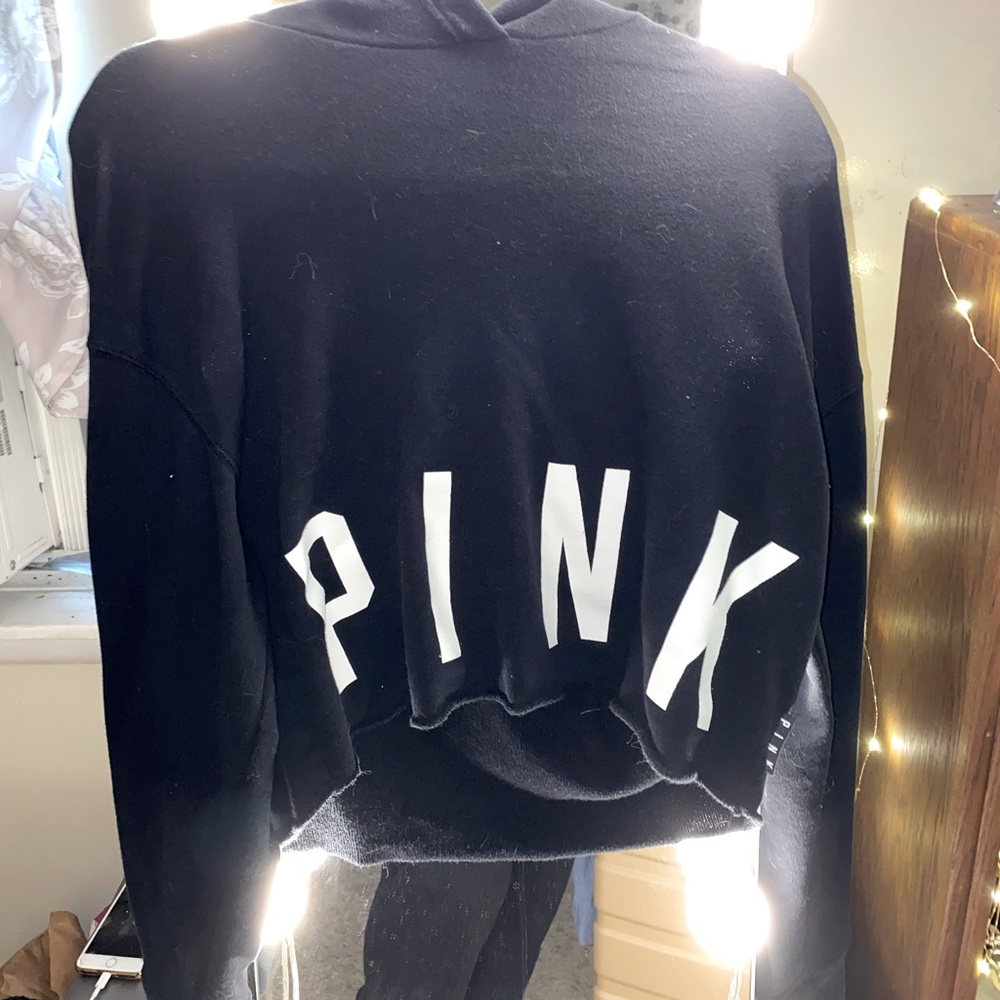 PINK cropped hoodie - medium